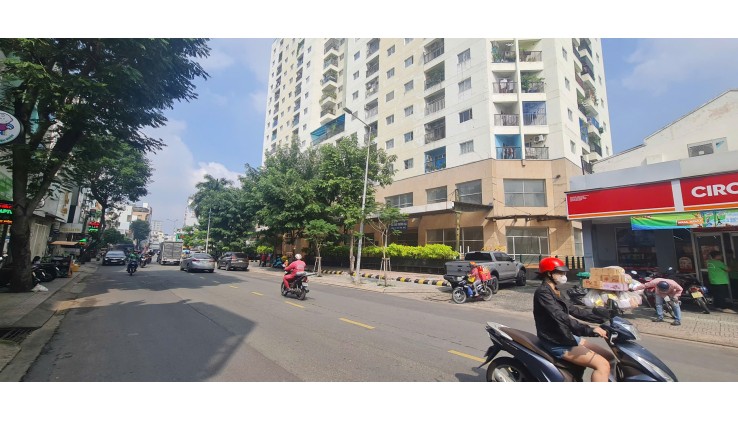 Cho thuê VỊ TRÍ ĐẮC ĐỊA nhà mặt tiền Vườn Lài 64m2, 4Lầu